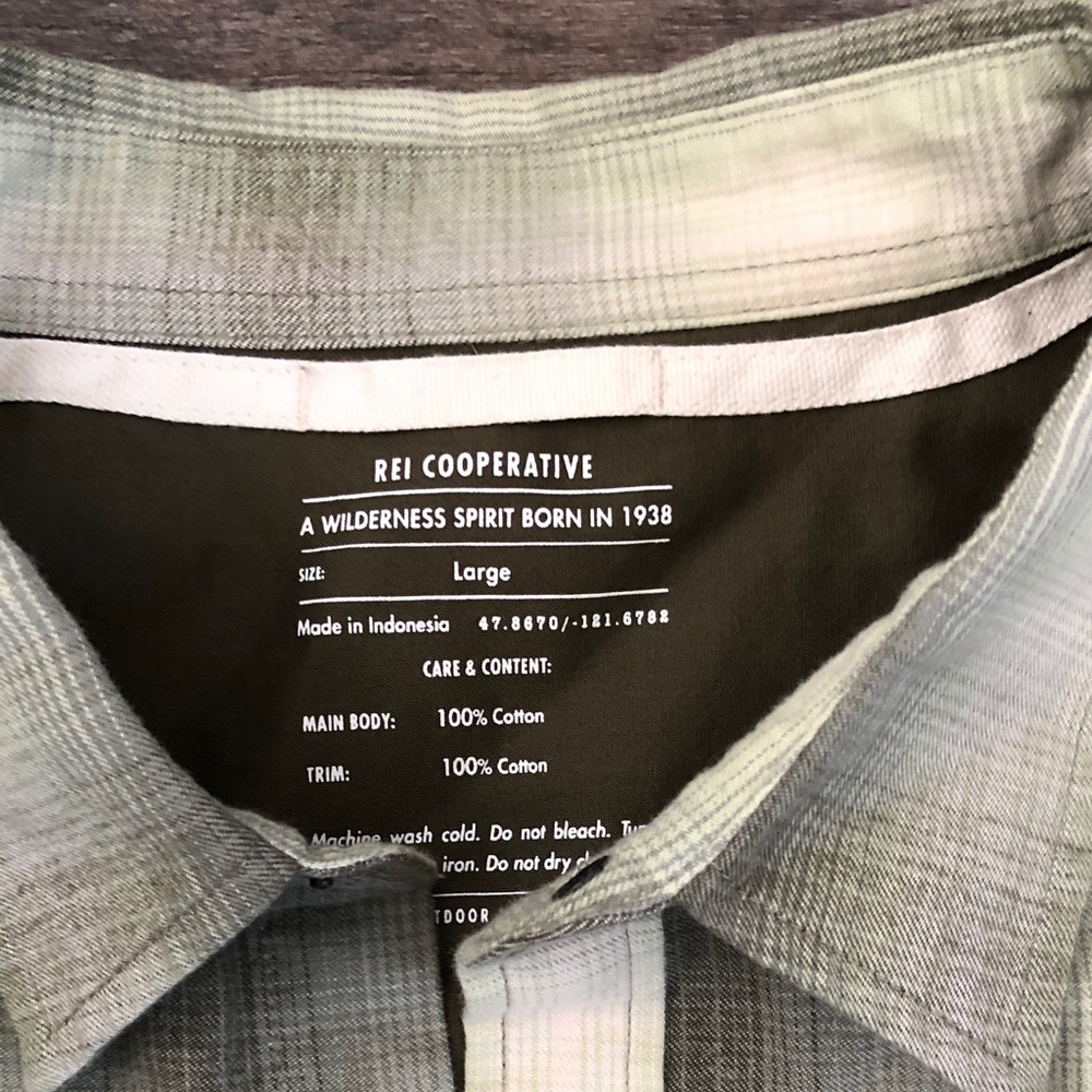 Cooperative Men’s Button-Down Shirt in Light Green Plaid